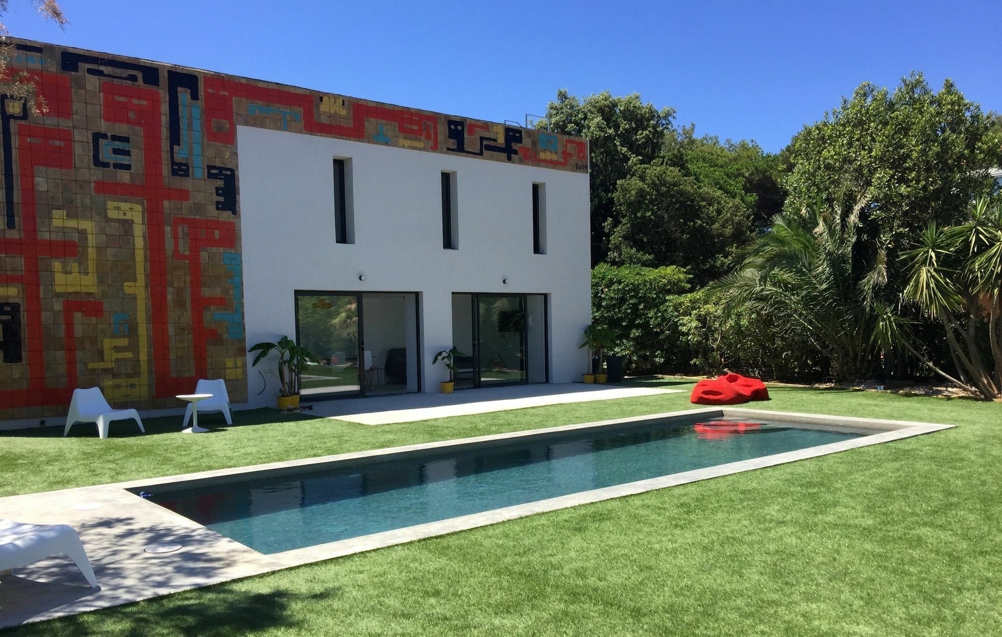 Le Cube Hotel Design A Hyeres Plage Avec Piscine Et Cuisine Экстерьер фото